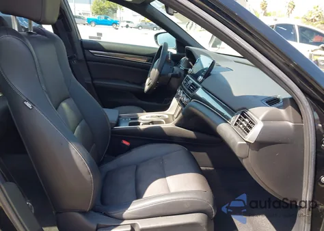 2019 Honda Accord Sport 2.0T from USA, damaged, VIN 1HGCV2F3XKA020069